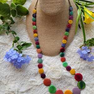 Elegante collar de cuentas de resina, accesorio de joyería llamativo y llamativo para buscadores de moda moderna de la India - Product Image 6