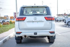 Toyota Land Cruiser VX 2025 d'occasion à l'exportation, 299 CV, 6 cylindres, 4x4, transmission automatique, conduite à gauche/droite, SUV Land Cruiser officiel d'occasion - Product Image 2