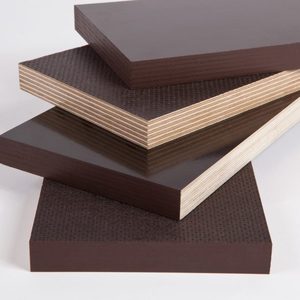 Hoja de madera contrachapada con revestimiento de película de 8x4ft-Pegamento WBP de madera contrachapada con revestimiento de película negra y marrón a prueba de agua para construcción marina de Vietnam - Product Image 6