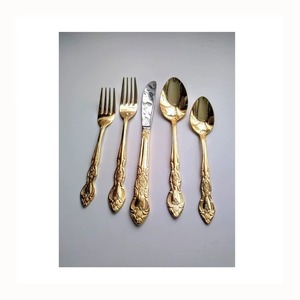 Ensemble de 6 couverts en acier inoxydable parfait pour la cuisine de table, l'hôtel, la maison, les couverts enduits de couleur noire, la poignée en métal - Product Image 6