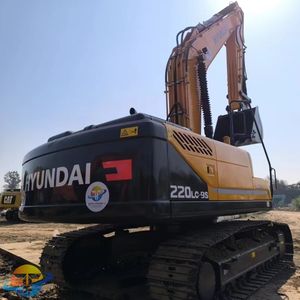 รถขุดตีนตะขาบฮุนได 220LC-9s คุณภาพสูง ของแท้ ขายดี พร้อมอุปกรณ์ตักดิน รับประกัน 1 ปี เครื่องยนต์ มอเตอร์ ปั๊ม ลูกปืน - Product Image 3