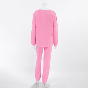 . Ensemble de survêtements décontractés pour femmes, vêtements de sport légers et confortables pour la course à pied et les activités de plein air. - Product Image 3