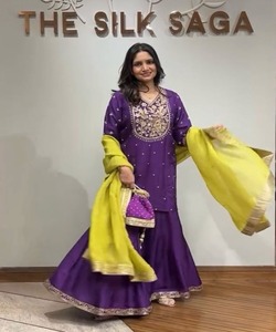 Costumes pakistanais, ensembles de kurta indiens punjabi, vêtements modestes pour les vacances, vêtements de fête pour femmes, velours chaud, abaya cousue pour femmes, Dubaï - Product Image 2