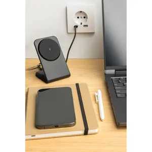 Cargador Inalámbrico VoltPerch de 15 W, Banco de Energía Promocional Sostenible, Gadgets - Product Image 2