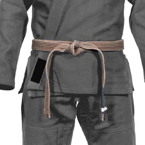 Ligero hecho a medida Karate Gi mejor calidad estudiante Karate uniforme para niños y adultos cómodo para el entrenamiento - Product Image 6