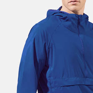 Fabricant professionnel de vêtements pour hommes, ensemble de deux pièces, sweat-shirts à fermeture éclair et shorts, ensemble de shorts coupe-vent sur mesure - Product Image 2