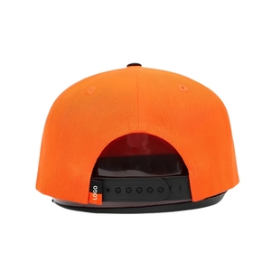 Casquette de golf respirante bicolore 6 panneaux anti-humidité avec logo brodé 3D personnalisé et fermeture snapback – Vente en gros - Product Image 5