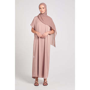 ชุดเดรสลำลองสีมะฮอกกานีลายกุหลาบมีพื้นผิวด้านในลื่นทันสมัยและสวมใส่สบาย - Product Image 2