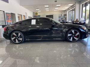 Autos Usados en Venta: Audi S e-tron GT quattro Premium Plus AWD quattro Premium Plus 2025, Sedán de 4 Puertas - Product Image 5