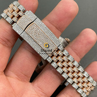 Montre-bracelet analogique classique fascinante en acier inoxydable avec cadran en verre et diamants Moissanite ronds taille brillant pour femme