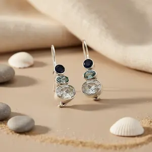 Pendientes Largos de Moda Chapados en Oro de 14K para Mujer con Perla y Diamante para Bodas y Fiestas - Product Image 3