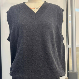 Haute qualité OEM dames gilet pull coupe ample sur mesure femmes mode doux au toucher sans manches col en v tricoté gilet - Product Image 5