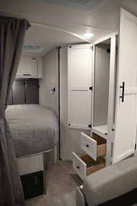 Autocaravana HOMTORHOME 2025 Coachmen CROSS TRAIL 23XG de Lujo, Color Azul Oscuro, con Aluminio Ajustable, para Campamentos Familiares, Euro <span class=keywords><strong>5</strong></span> - Product Image 6