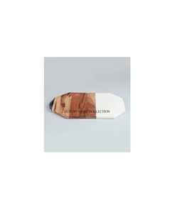 Planche à découper réversible en marbre avec un côté pour les viandes crues et un autre côté pour les fruits légumes ou le pain - Product Image 5