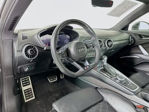 Superbe Audi TTS 2.0 TFSI Quattro Coupé Sport d'occasion 2023 - Product Image 2