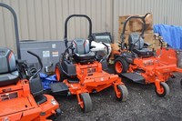 Cortadora de Césped Profesional Kubota de Giro Cero, Motor Potente, Plataforma de Corte Ancha, Control Suave, Eficiente Cortadora de Césped para Jardín en Venta