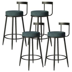 Taburete de barra de hierro artesanal con detalles únicos diseñado para hogares que combinan estética moderna y vintage - Product Image 2