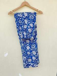 Ropa de dormir con estampado Floral de algodón hecha a mano India para ella elegante estilo informal traje de paseo por la mañana para vacaciones de verano primavera otoño - Product Image 4