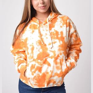 Conjunto de sudadera con capucha y Top corto para correr de gimnasio con tinte de corbata de gran tamaño para mujer, logotipo bordado en la tela de punto frontal para la temporada de otoño - Product Image 1