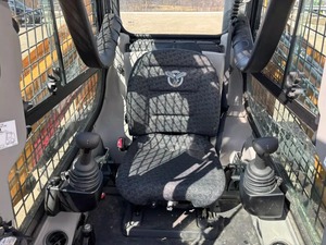 รถตักล้อยาง Case IH SR210B คุณภาพดี ราคาโรงงาน รถตักล้อยางแบบ Skid Steer Loader ทนทาน ราคาถูก - Product Image 2