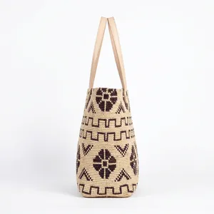 Bolso Tote de Paja Estilo Bohemio con Patrón Bordado, Abierto por Arriba, para Compras en Todas las Estaciones - Product Image 2