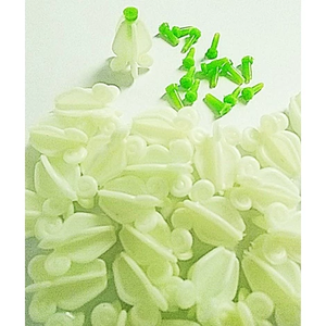 Fleurs artificielles en plastique Thai Dok Rak, blanches et vertes, pour guirlandes, artisanat et décoration - Product Image 5