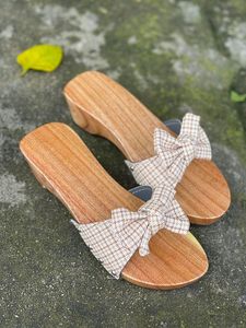 Hot Trending Vietnamese Wooden <b>Clogs</b> or Sole Sisters (Guoc Moc) Sandal for Ao Dai From Blue Lotus / Ms. Hani+84 767 550 132 - Product Image 4