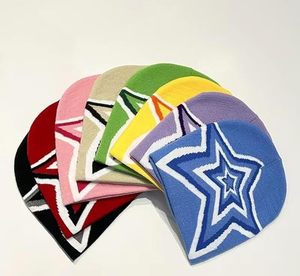 Fabricant professionnel de bonnets en jacquard à motif de crâne Y2k chauds pour l'automne et l'hiver pour hommes et femmes dans différents designs - Product Image 2