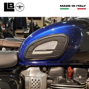 Adesivi Protettivi Laterali 3D per Serbatoio Moto Triumph Bonneville - Product Image 3