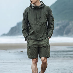 Ensemble de shorts coupe-vent 100% nylon pour hommes, ensemble de shorts coupe-vent deux pièces, vêtements de rue pour hommes, ensemble de shorts de pluie pour hommes - Product Image 1