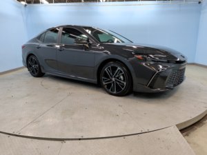 Toyota Camry XSE V4 2.5L FWD 2025 Usado en Buen Estado - Product Image 2