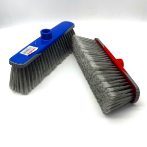 Casalina Indoor Outdoor Broom Outil de nettoyage bâton et ramasseurs de poils de balayage pour la maison - Product Image 3