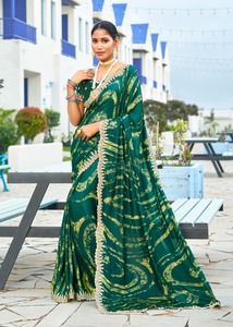 Saree en mousseline de velours de haute qualité avec chemisier brodé pour une mode de mariage élégante et unique au meilleur prix - Product Image 3