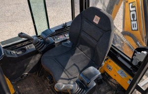 Retroexcavadora Compacta Multiusos 4x4 JCB 1CX |   Miniexcavadora retroexcavadora de ruedas hidráulica JCB 1CX diésel para contratistas - Product Image 3