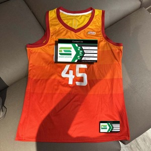 Uniformes de basket-ball en gros personnalisés, logo de sublimation de haute qualité, vêtements d'équipe, qualité supérieure - Product Image 5