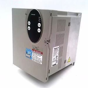 Nouveau matériau plastique d'origine LXM05AD14N4 AC Motion Servo Drive 3kW 380-480V - Product Image 2
