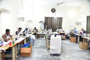 Chándal deportivo para hombre, conjunto de chándal de poliéster con logotipo personalizado para gimnasio - Product Image 6