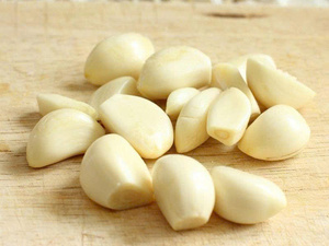 Ail pelé congelé de haute qualité/clous de girofle d'ail prêt à cuire/emballage de qualité d'exportation disponible - Product Image 6