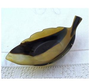 Cuerno de búfalo natural Rústico Moderno Oval Formas redondas Cuerno Plato de afeitar Hecho a mano - Product Image 3