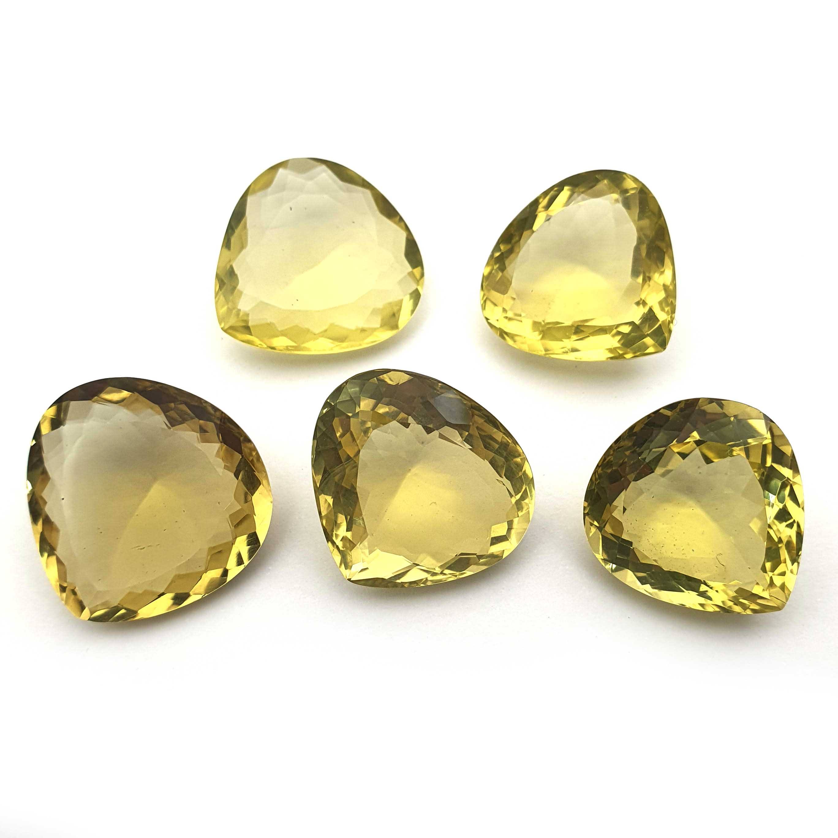 สีเหลือง