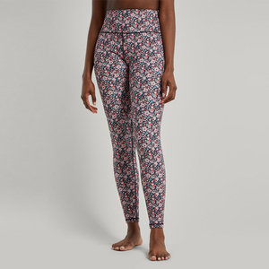 Nouveau legging de fitness pour femmes avec logo personnalisé de style unique Vente en gros Design tendance Sublimation Logo de taille Respirant - Product Image 1