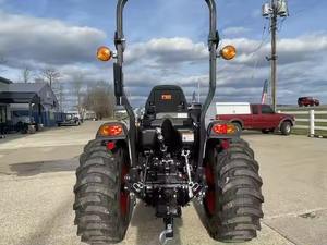 Tractor Compacto Multifuncional Bobcat CT2040 HST 4WD 2024 con Cargador Frontal, Nuevo, Incluye Caja de Cambios, Motor, Cojinetes y Bomba - Product Image 5