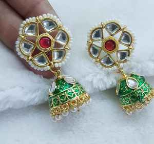 Top fabricant indien de qualité supérieure ethnique plaqué or multicolore perle grappe goutte boucle d'oreille inspiré bijoux de mode - Product Image 2