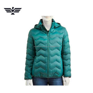 Chaqueta Acolchada Unisex para Invierno, Gruesa, Transpirable, con Capucha, Forro de Nailon, Diseño Sólido, Cierre de Cremallera, Estilo Otoñal, Tinte Uniforme - Product Image 4