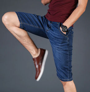 กางเกงยีนส์ขาสั้นผู้ชายสำหรับฤดูร้อน ระบายอากาศได้ดี สีอ่อน รับผลิตตามสีที่ต้องการ บริการ OEM คุณภาพสูง ผ้าฝ้าย 100% - Product Image 4