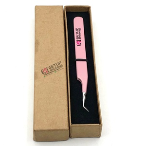 Pince à épiler professionnelle de qualité supérieure, design optimal, 45 degrés, revêtement en poudre rose clair, acier inoxydable, anti-magnétique, anti-statique, lisse - Product Image 1