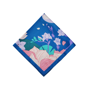 Écharpe en satin sur mesure à faible MOQ, bandana carré en soie pour femmes - Product Image 2