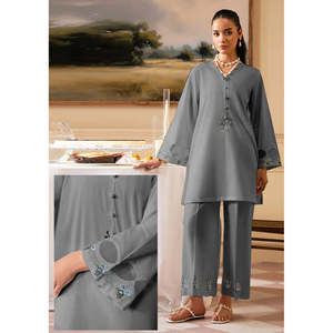 Conjunto de Traje de 2 Piezas para Mujer FANINO, Bordado, con Mangas de Organza, Elegante y con Estilo - Product Image 4