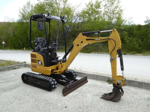 จัดส่งฟรี รถขุดขนาดเล็ก CAT-301.7D CR ใหม่/มือสอง เครื่องยนต์ดีเซล 17.7 แรงม้า พร้อมระบบป้องกันการตกกระแทก (ROPS) ได้รับการรับรองมาตรฐาน EPA และ CE พร้อมหัวหนีบไฮดรอลิก ระบบ PLC - Product Image 6