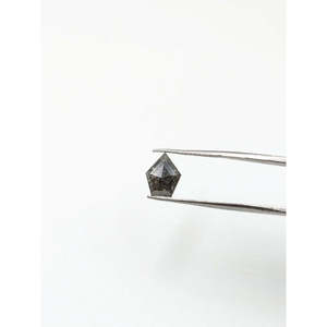 Diamant naturel, taille excellente, taille libre 7,5-9,3 mm, pentagone sel et poivre, pour la fabrication de bijoux - Product Image 2